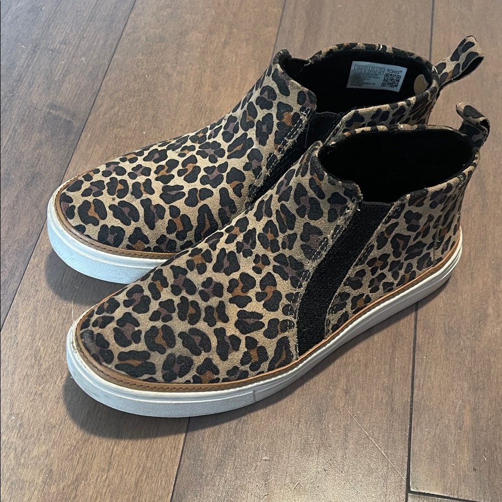 Toms Leopard Print Slip-On Sneakers